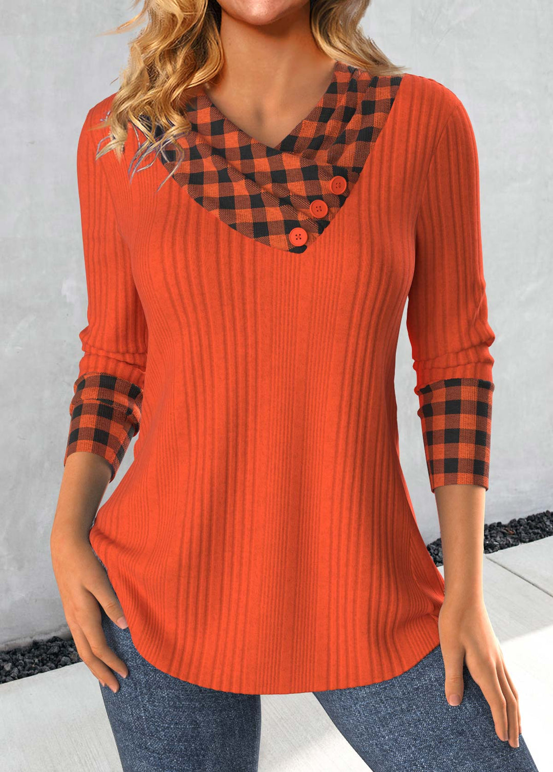 Long Sleeve Patchwork Plaid Sweatshirt in Brick Red